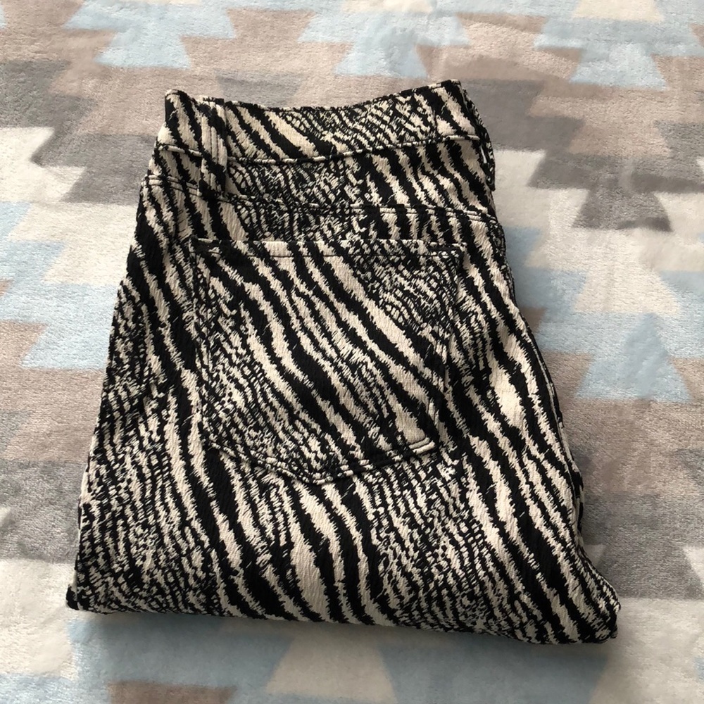 Limited Edition (500 made) J Brand Super Skinny - Picture 8 of 8